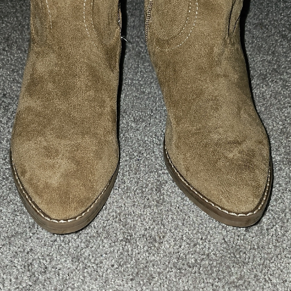 TT2🔹️Tan Suede Western Boots - Picture 6 of 8